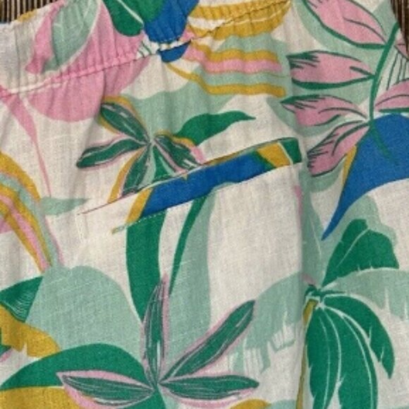 Brand New C&C California 100% Linen Tropical Printed Shorts - Picture 7 of 8